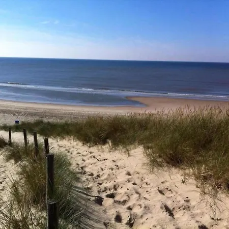 Spacious In Middenbeemster, Cleaning Included Semesterbostad